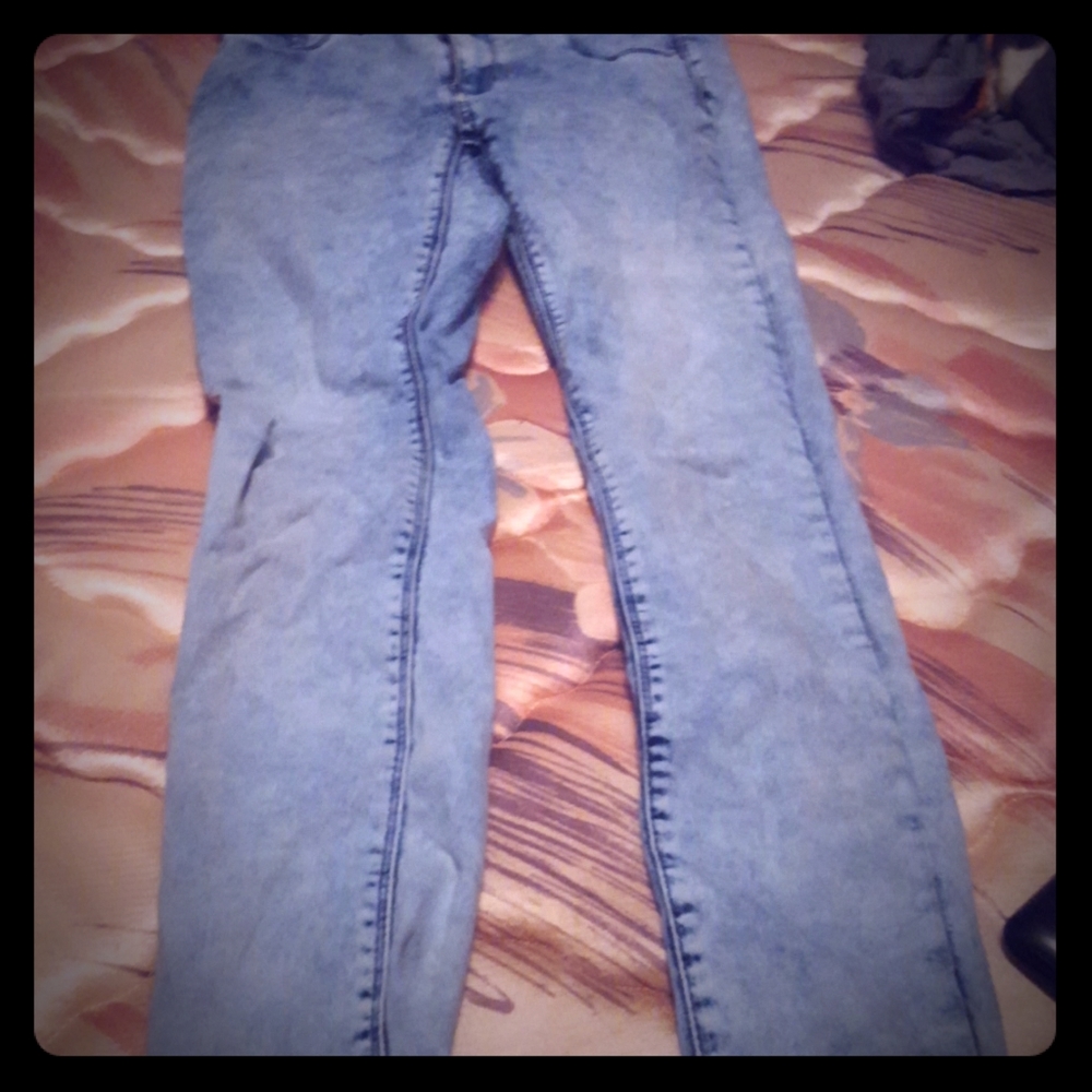 Jeans